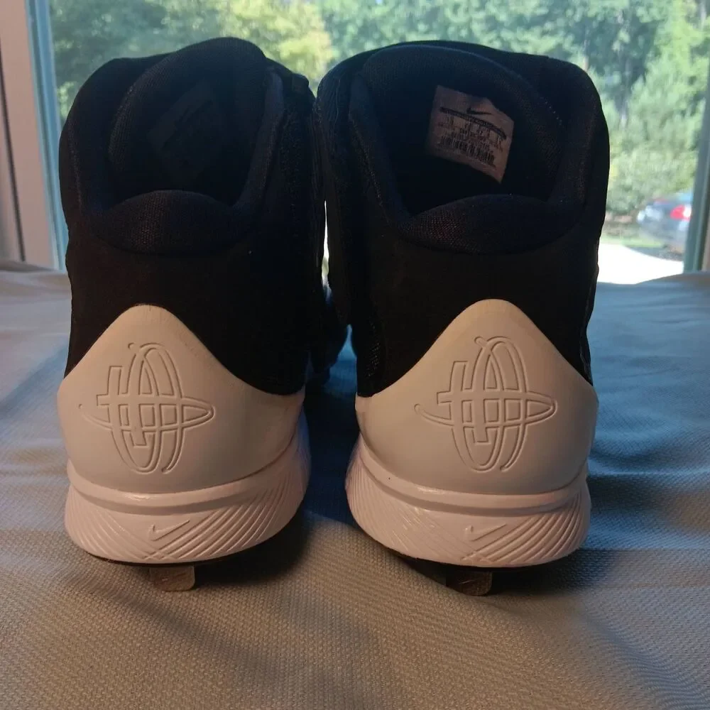 NIKE cleats size 13 Mens - Huarache- NWOT